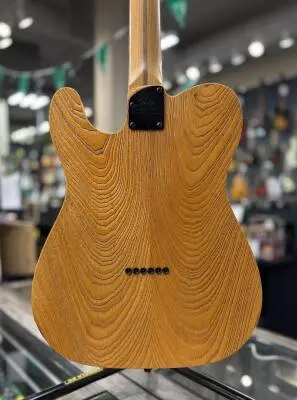 Fender - Limited Edition American Professional II Telecaster HH, Roasted Maple Fingerboard - Aged Natural 2